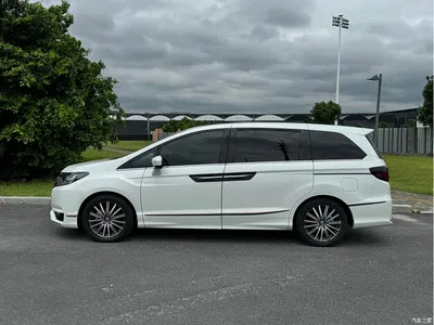 2022 Honda Elysion 2.0L e:HEV Luxury, фото 3, лот 10413303