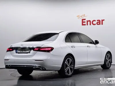 2021 Mercedes-Benz E-Class E250 Avantgarde, фото 2, лот 10524709