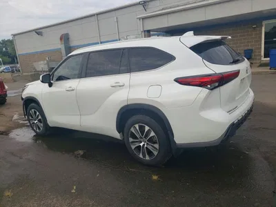 2023 TOYOTA HIGHLANDER XLE, фото 2, лот 10543879