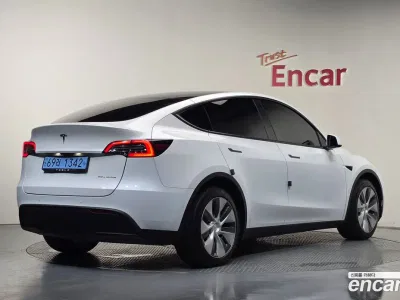 2022 Tesla Model Y Long Range AWD, фото 2, лот 10225693