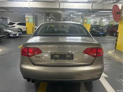 2012 Audi A4L 2.0 TFSI Auto Standard, фото 3, лот 10233468
