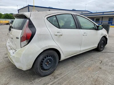 2016 TOYOTA PRIUS C, фото 3, лот 10553530