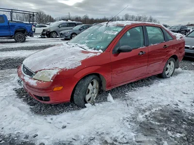 2005 FORD FOCUS ZX4, фото 1, лот 10535358