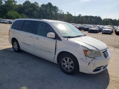 2011 CHRYSLER TOWN & COUNTRY TOURING, фото 4, лот 10867212