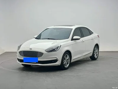 2019 Ford Escort Facelift 1.5L Auto Comfort Edition China VI, фото 1, лот 11579630
