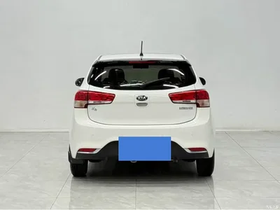 2015 Kia K2 Hatchback 1.4L AT GLS Cool Edition, фото 3, лот 11528146