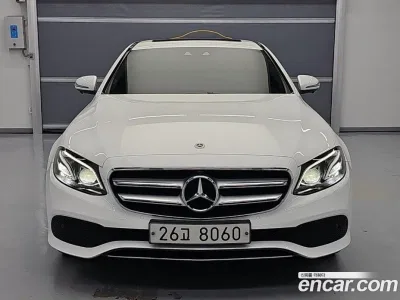 2019 Mercedes-Benz E-Class E300 4MATIC Avnatgarde, фото 2, лот 10210366