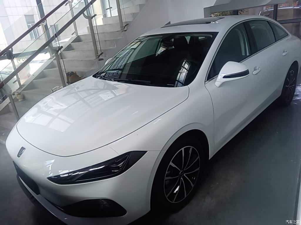 2025 Roewe D7 DMH 125km World Champion Edition, фото 1, лот 10341051