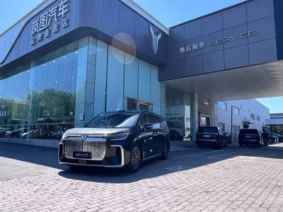 2025 Voyah Auto Voyah Dreamer Model PHEV Basic Version, фото 1, лот 10358696