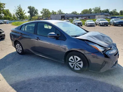 2017 TOYOTA PRIUS THREE, фото 4, лот 10520149