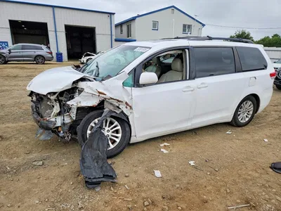 2011 TOYOTA SIENNA XLE 8-PASSENGER, фото 1, лот 10549850