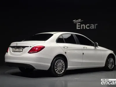 2015 Mercedes-Benz C-Class C200, фото 2, лот 10225629