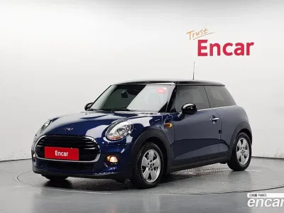 2017 Mini Cooper Standard, фото 1, лот 10201026