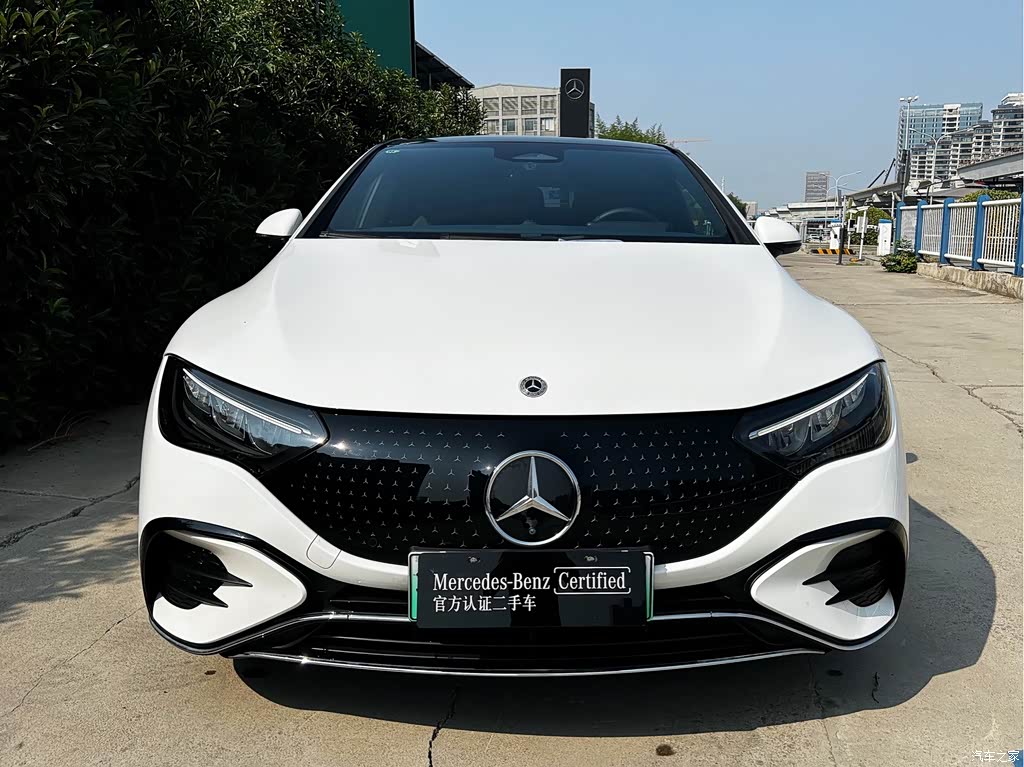 2025 Mercedes-Benz EQE 500 4MATIC Pioneer, фото 4, лот 11215965