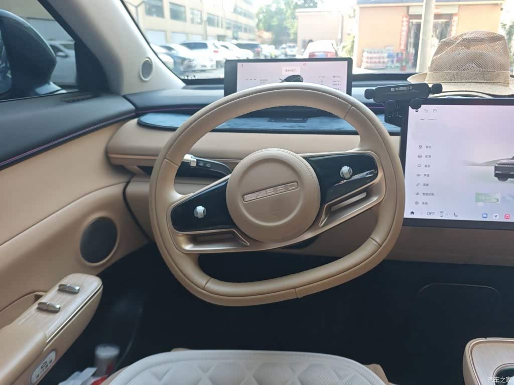 2024 Exeed Exlantix ET Model Extended Range 200 Pro, фото 3, лот 11138872