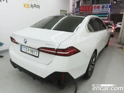 2024 BMW 5-Series 523d M Sport, фото 2, лот 10057124