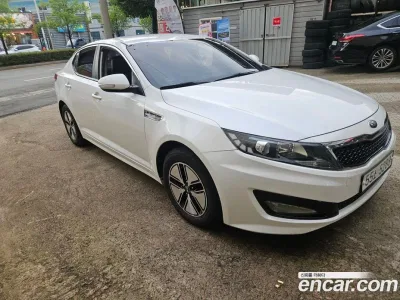 2011 Kia K5 LPI Prestige, фото 1, лот 10071828