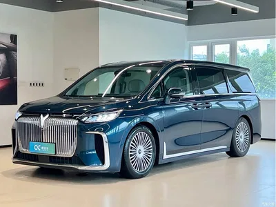 2025 Voyah Auto Voyah Dreamer PHEV AWD Flagship Kunpeng Edition, фото 1, лот 10358551