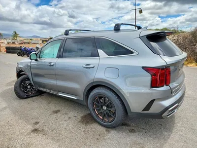 2023 KIA SORENTO SXP, фото 2, лот 10568662
