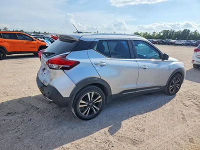 2020 NISSAN KICKS SR, фото 3, лот 10761294