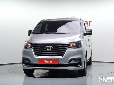 2021 Hyundai Starex Van 5-Seater, фото 3, лот 10266641