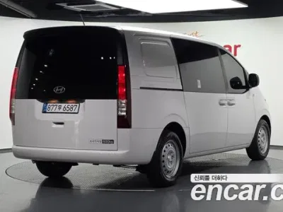 2025 Hyundai Staria Cargo 5-Seater, фото 2, лот 10027577