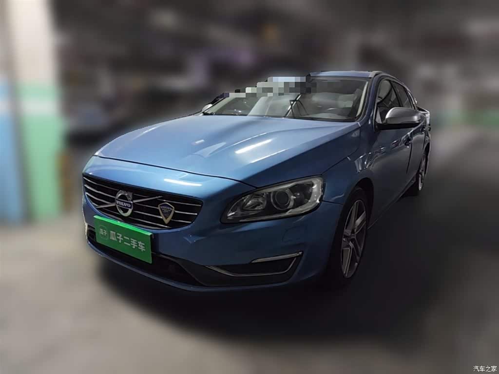 2015 Volvo V60 T5 Inscription, фото 2, лот 10367894