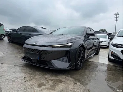 2024 Changan UNI-V 1.5T Deluxe Sport, фото 1, лот 10478964