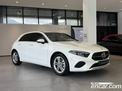 2026 Mercedes-Benz A-Class A220 Hatchback, фото 2, лот 10524700