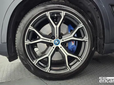 2022 BMW X5 xDrive 45e M Sport, фото 4, лот 10079673