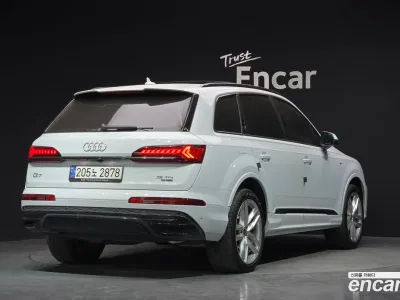 2023 Audi Q7 45 TDI Quattro Premium, фото 2, лот 10102197