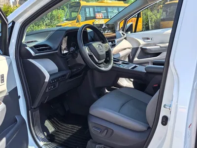 2023 Toyota Granvia 2.5L Hybrid Prestige PLUS Edition, фото 4, лот 10392417