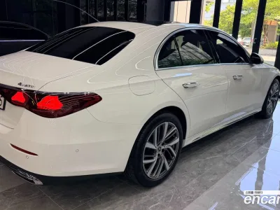 2024 Mercedes-Benz E-Class E220d 4MATIC Exclusive, фото 1, лот 10077571