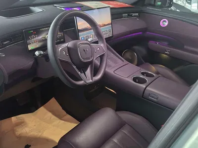 2025 Voyah Auto VOYAH FREE FREE+ 4WD Qiankun Edition, фото 4, лот 11240914