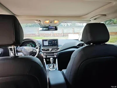 2019 Hyundai Fista 280TGDi Smart Speed Edition China VI, фото 4, лот 11102610