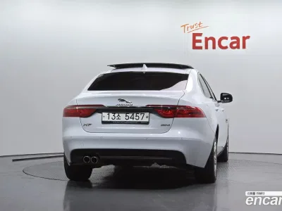 2017 Jaguar XF 20d Portfolio, фото 4, лот 10208271
