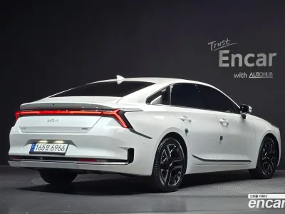 2025 Kia K8 Noblesse, фото 2, лот 10215933