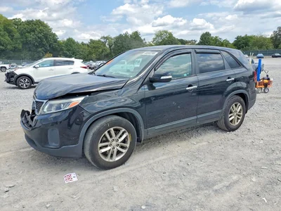 2014 KIA SORENTO LX, фото 1, лот 10786657