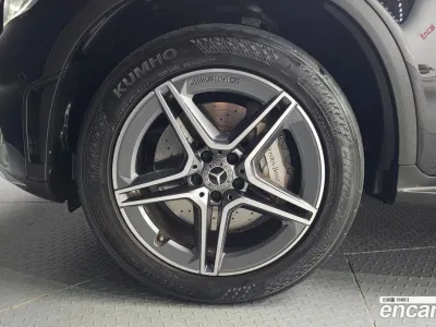 2021 Mercedes-Benz GLC-Class GLC300e 4MATIC Coupe, фото 4, лот 10167219