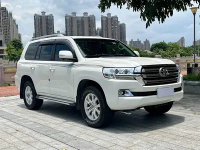 2015 Toyota Land Cruiser (Import) 4.0L V6 Middle East Limited Edition, фото 3, лот 10293278