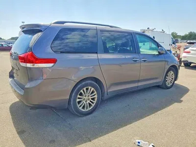 2013 TOYOTA SIENNA XLE 8-PASSENGER, фото 3, лот 10521329