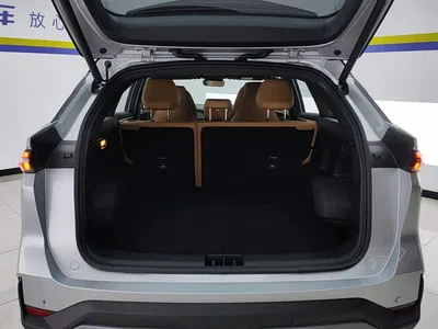 2025 Geely Galaxy Galaxy L7 EM-i 115km Explorer+ Edition, фото 4, лот 10812239