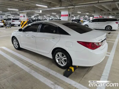 2010 Hyundai Sonata LPi Luxury, фото 4, лот 10224406