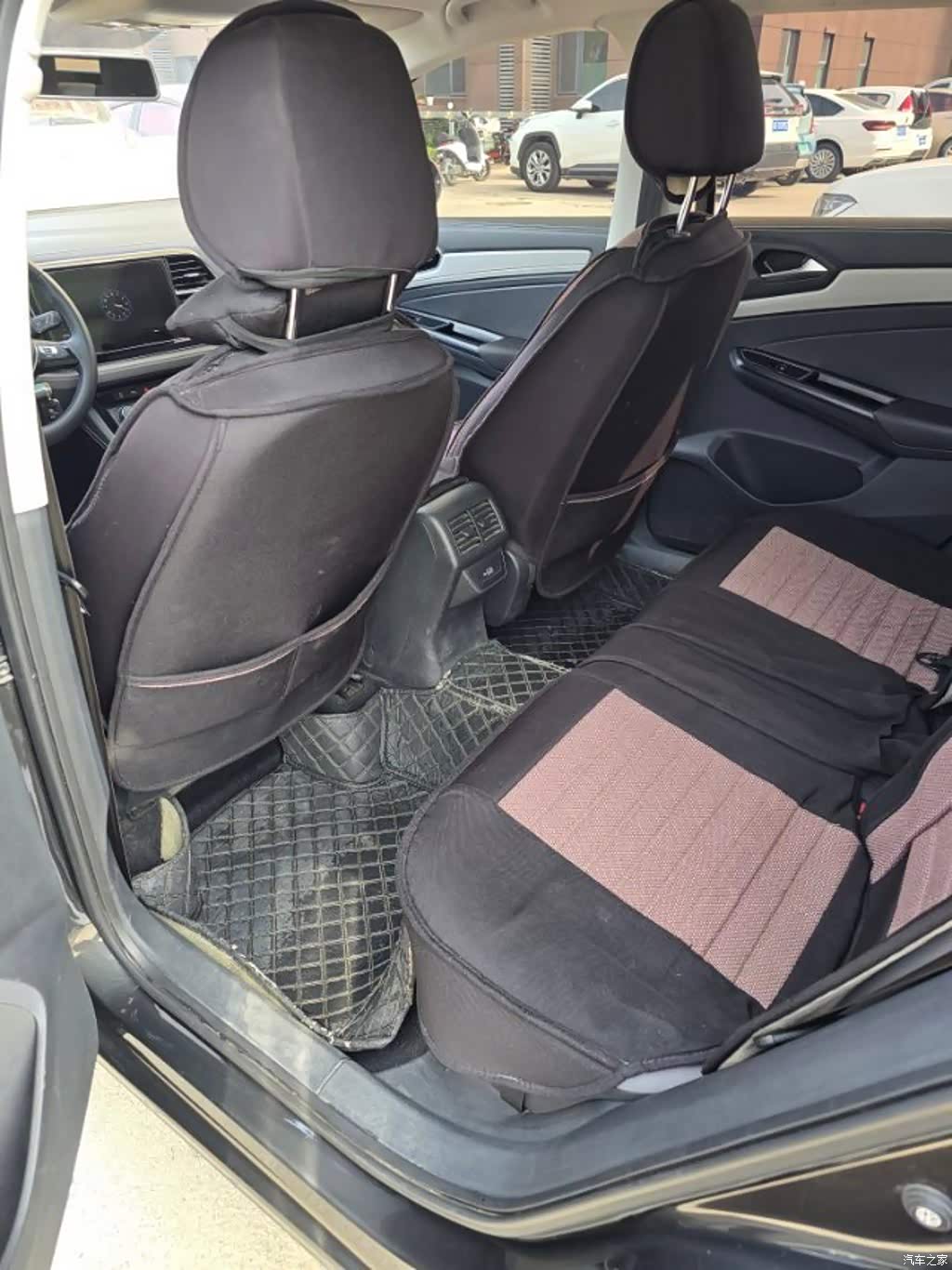 2023 Jetta VS7 280TSI Auto Progressive Edition, фото 4, лот 11197693