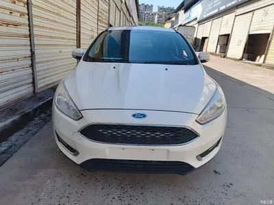 2015 Ford Focus Hatchback 1.6L Automatic Trend, фото 3, лот 10298150