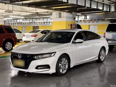 2018 Honda Accord 260TURBO Elite Edition China V, фото 2, лот 10436312