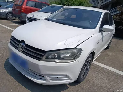 2013 Volkswagen Jetta 1.6L Manual Fashion, фото 1, лот 10472554