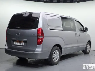 2016 Hyundai Starex 5-Seater VAN, фото 1, лот 10192551
