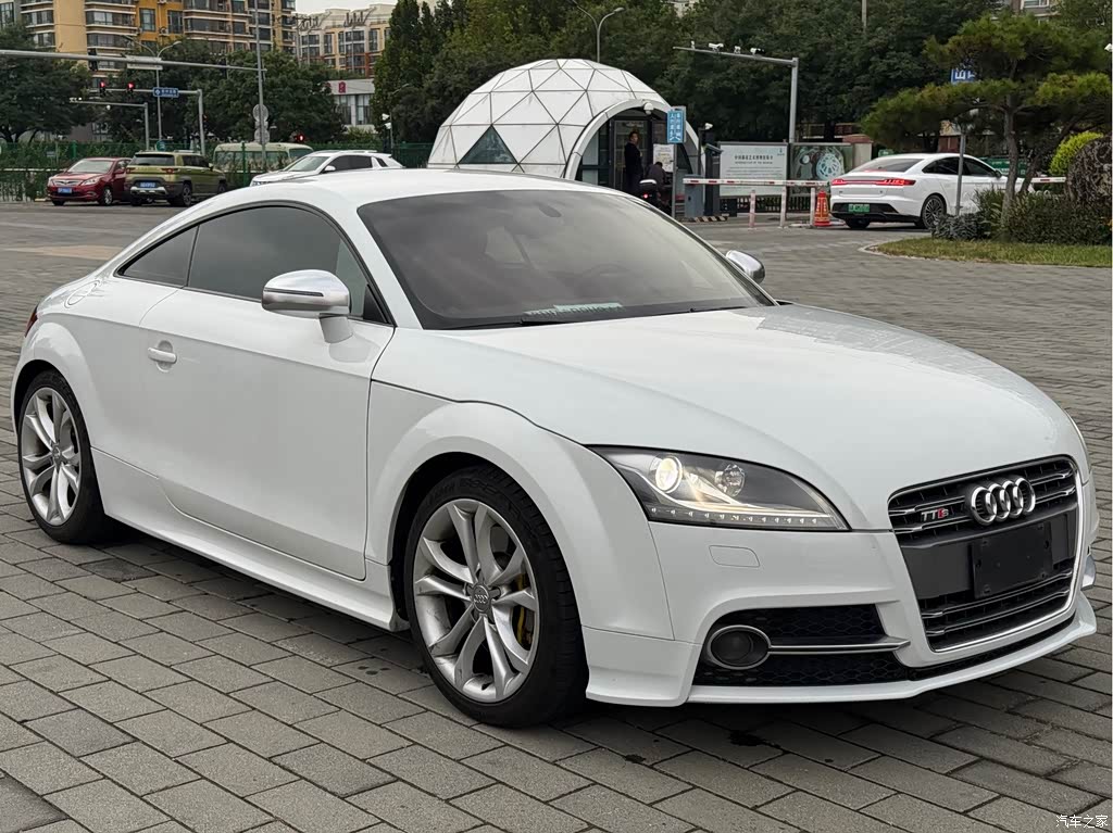 2013 Audi TTS Coupe 2.0TFSI quattro, фото 3, лот 10474950