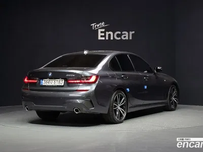 2022 BMW 3-Series 320d xDrive M Sport, фото 2, лот 10051789